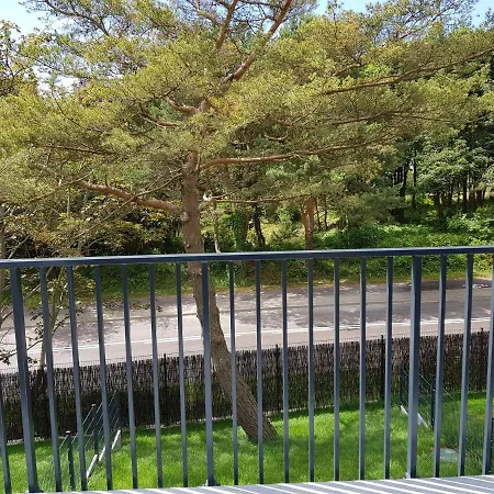 - 17 Jastrzębia Góra